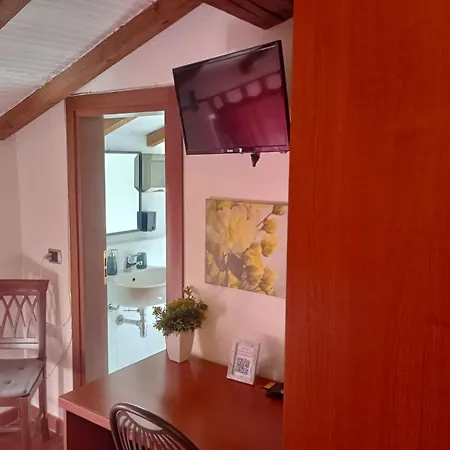 Locanda Dei Fienili Del Campiaro Inn